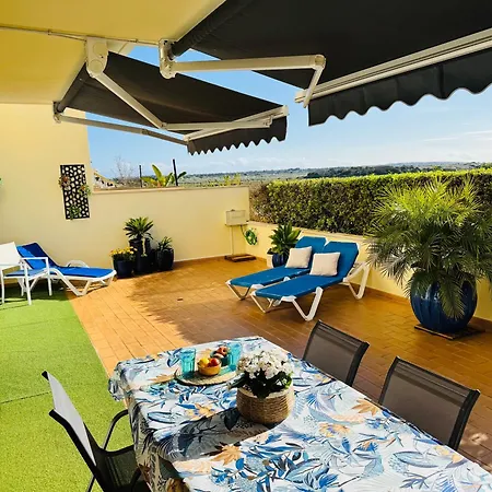 Bord De Algarve Appartement Armação de Pêra
